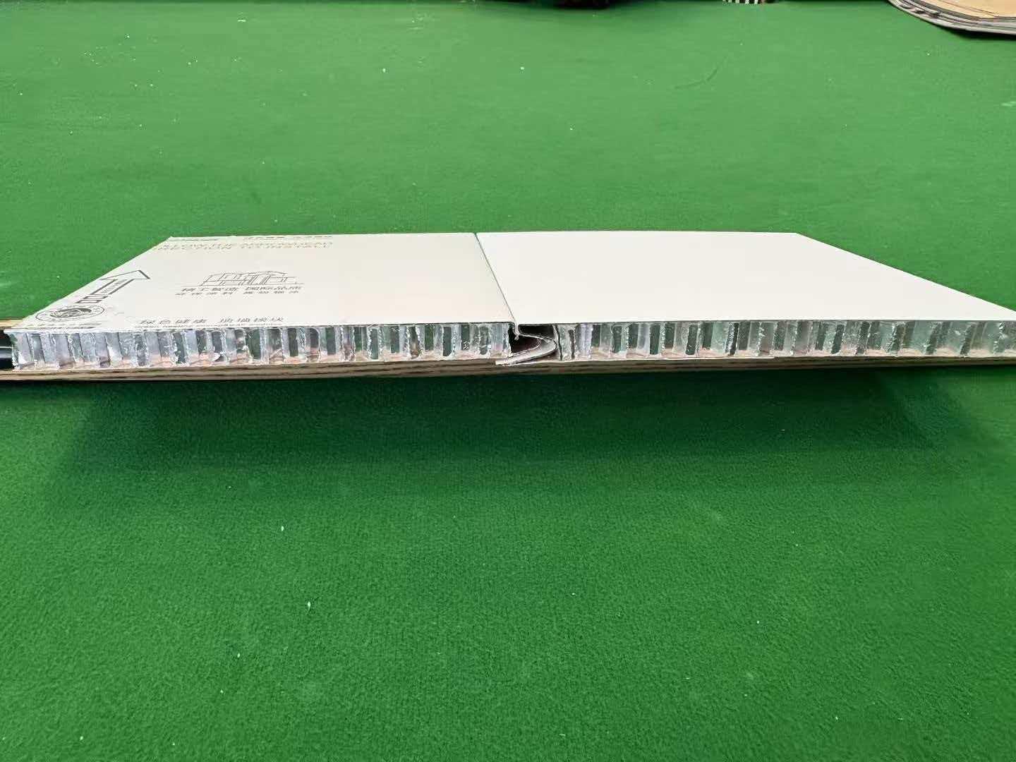 铝蜂窝板与精工折边细节
