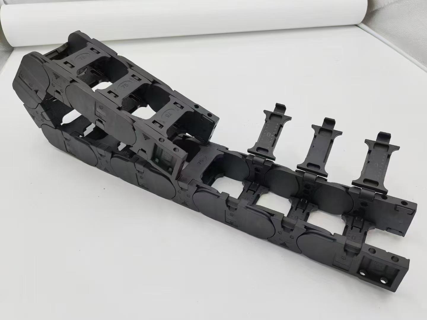 耐高温塑料拖链产品展示