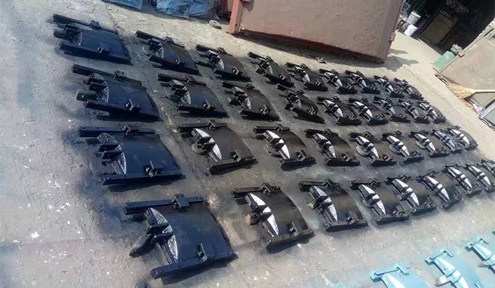 手电两用闸门生产实拍
